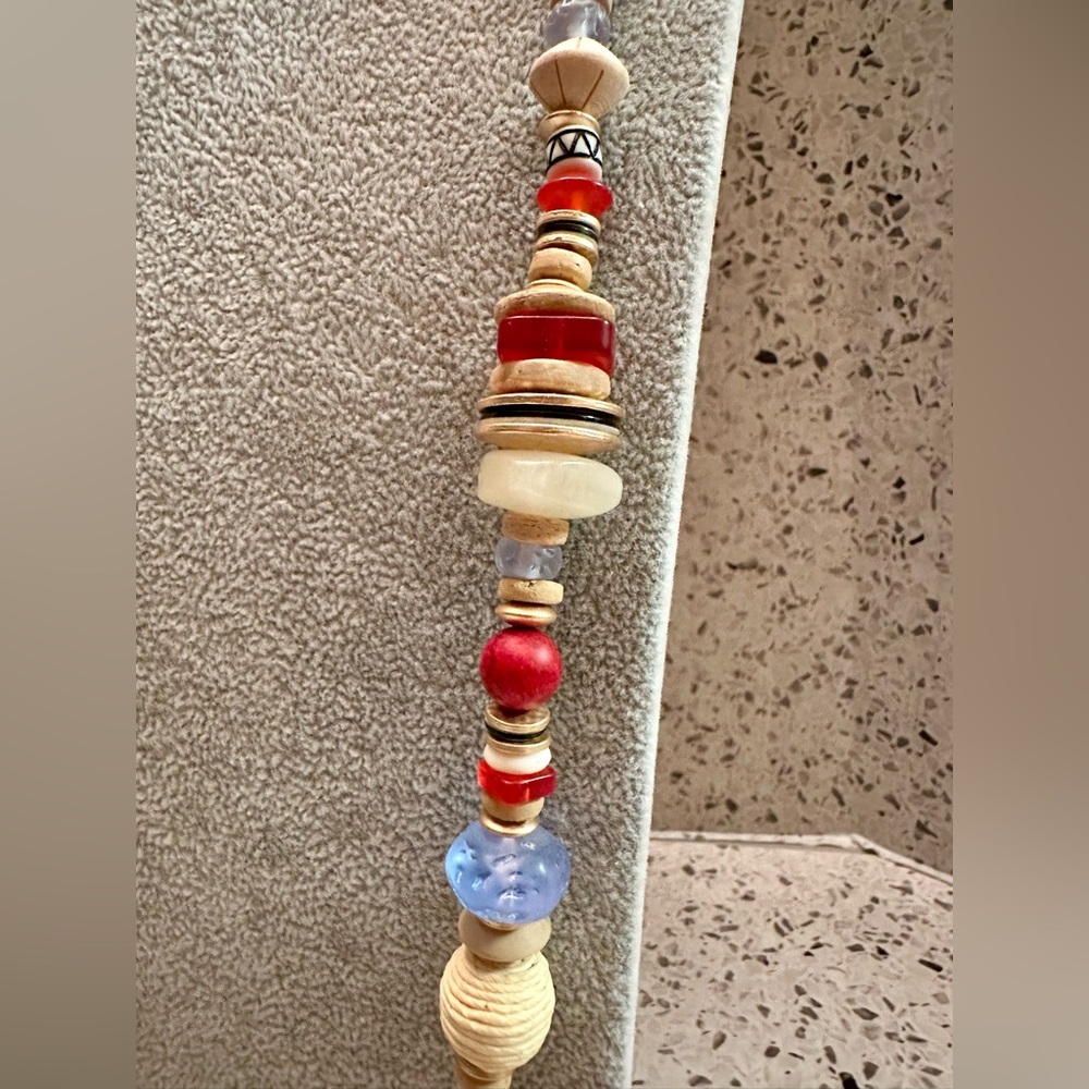 CHICO’S long multi color bead necklace - Picture 4 of 7